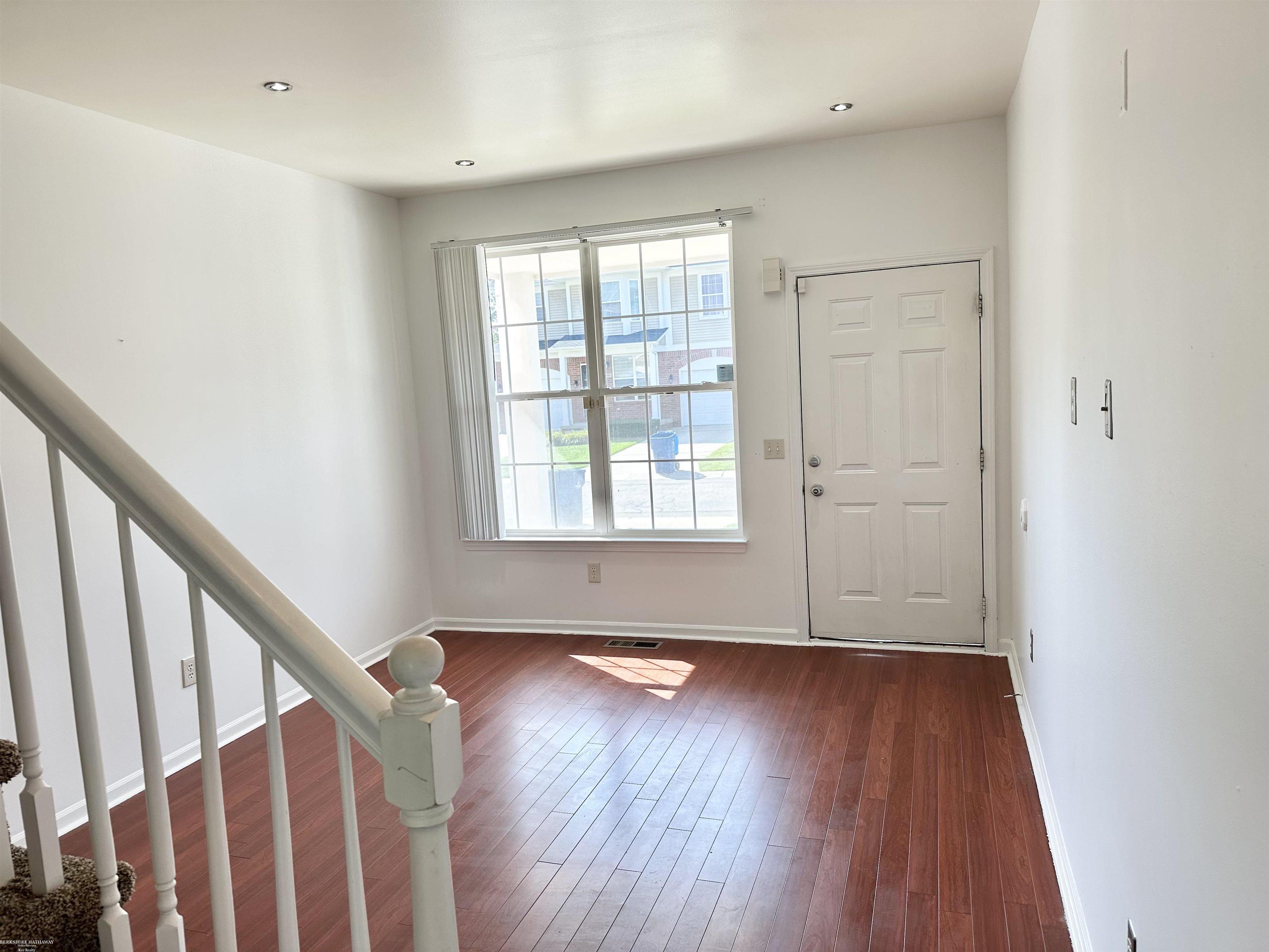 Shelby, Michigan 48317, United States, 3 Bedrooms Bedrooms, ,3 BathroomsBathrooms,Residential,Coming Soon,193217