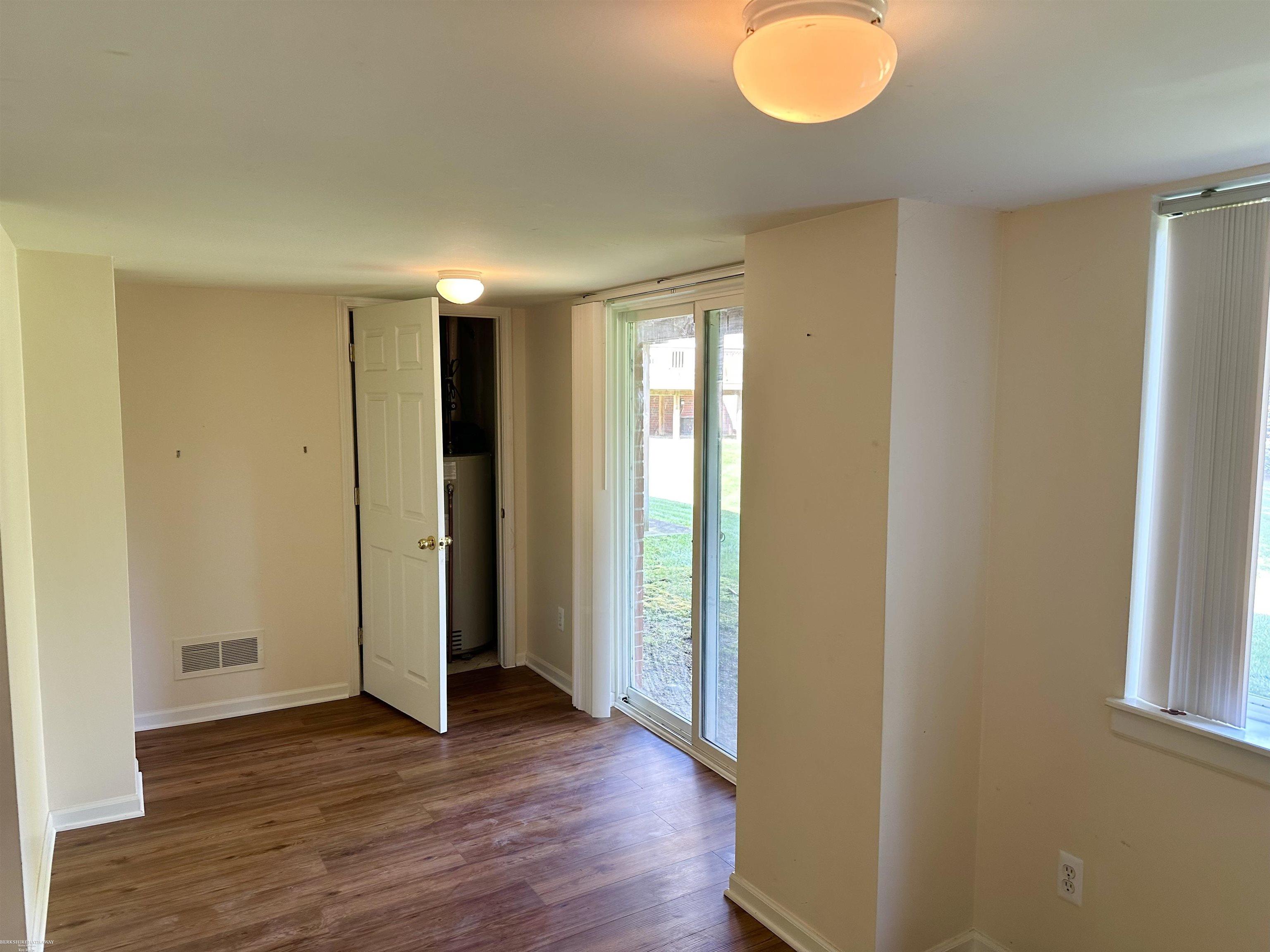 Shelby, Michigan 48317, United States, 3 Bedrooms Bedrooms, ,3 BathroomsBathrooms,Residential,Coming Soon,193217