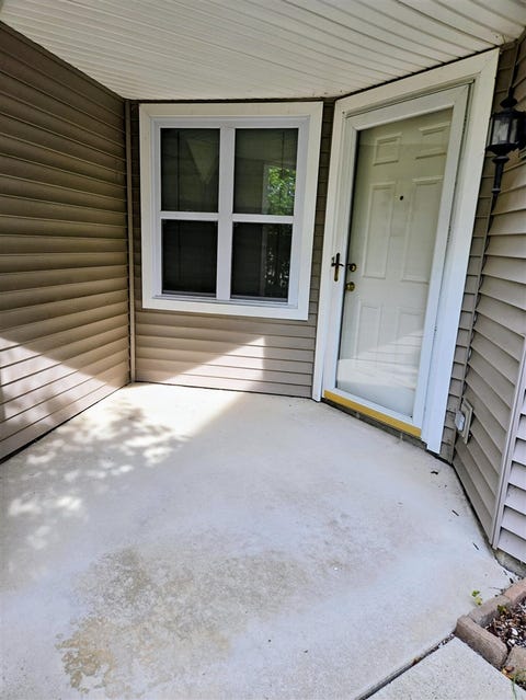 Photo of 516 Boulderstone Lane, Chelsea, MI 48118 (MLS # 70548203)
