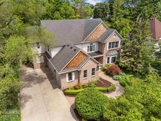 758 MIDDLESEX RD, GROSSE POINTE PARK, MI 48230 - Image e314c98c56b32fec630780b45fdbf840/3187296921