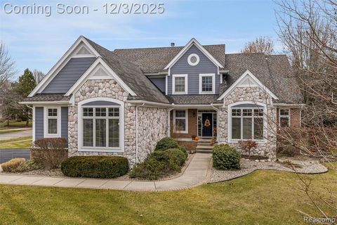 4618 Waterbury Drive Clarkston MI 48348