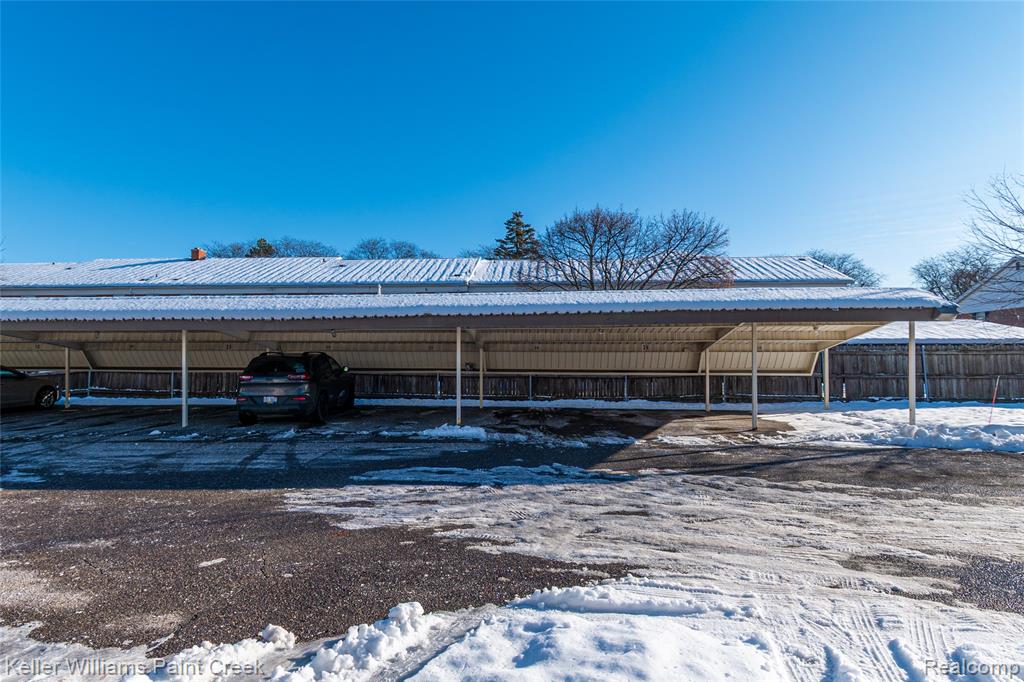 31993 W 12 Mile Road 109