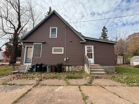 Photo of 426 W Empire Street, Ishpeming, MI 49849 (MLS # 50192867)