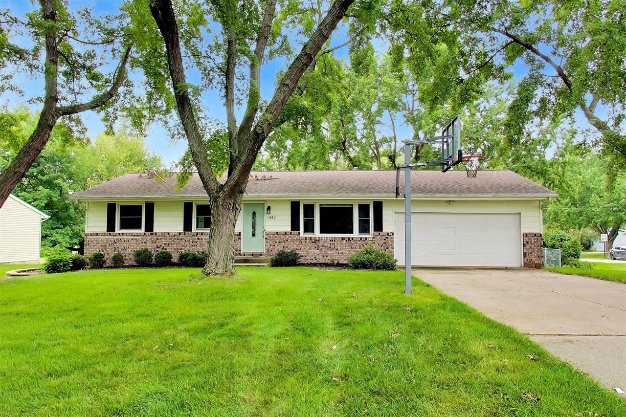1342 Maiden Lane