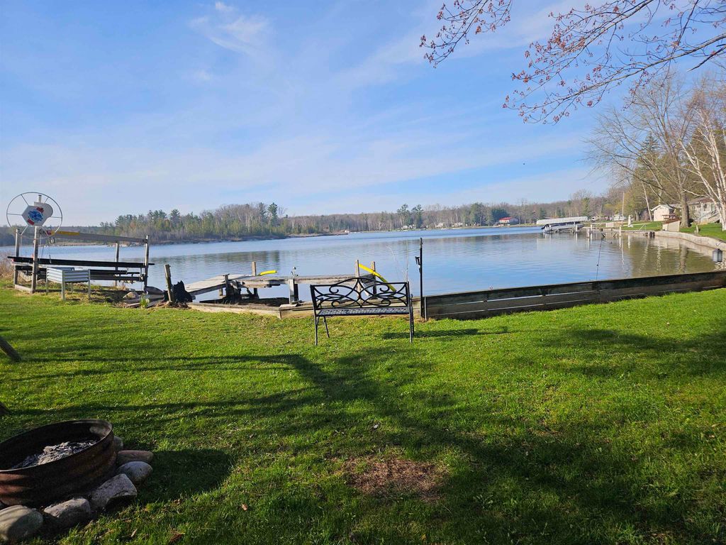 Photo of 6639 Circle Drive, Harrison, MI 48625 (MLS # 50205700)