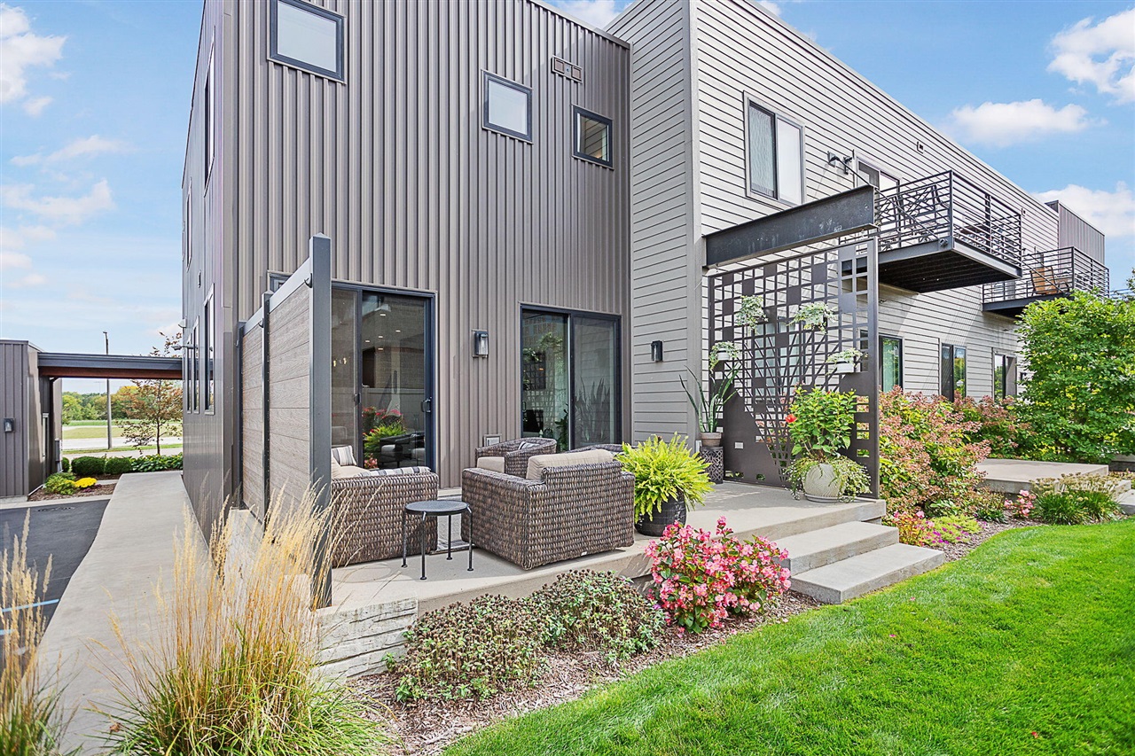 110 Central Avenue 108