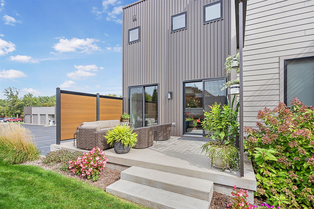 110 Central Avenue 108