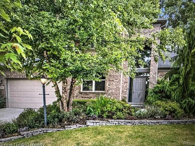 2708 Trillium Hills Drive