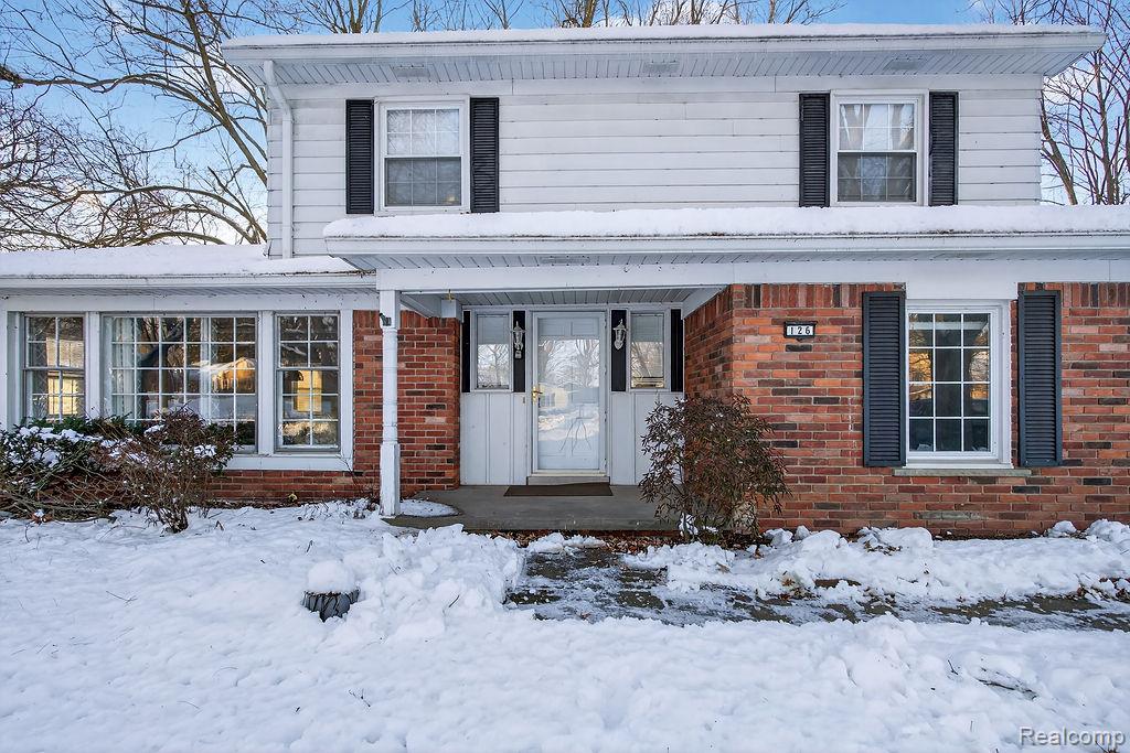 Rochester Hills, Michigan 48309, United States, 3 Bedrooms Bedrooms, ,3 BathroomsBathrooms,Residential,Active,255293
