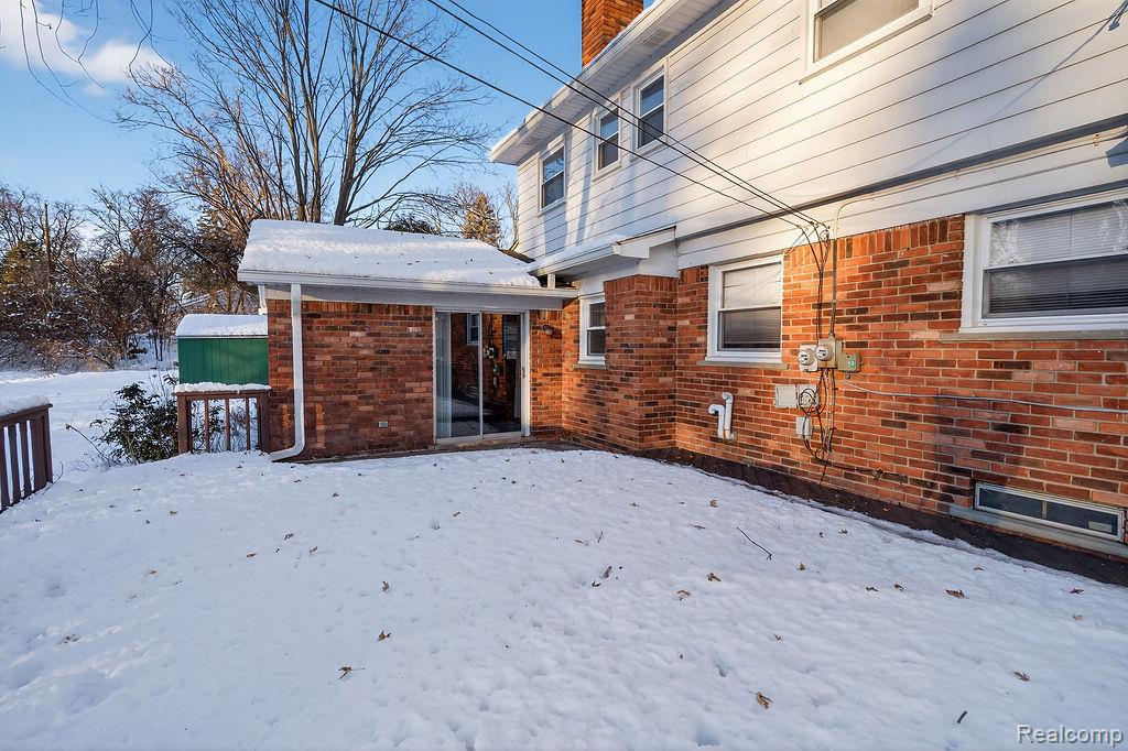 Rochester Hills, Michigan 48309, United States, 3 Bedrooms Bedrooms, ,3 BathroomsBathrooms,Residential,Active,255293