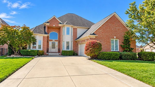 19750 MOUNT VERNON DR, MACOMB, MI 48044 - Image e53c83fdcb76ac72dbcf907e49a9be4f/1147376360