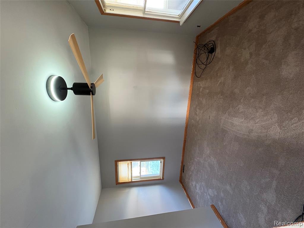 3363 Parkwood Avenue