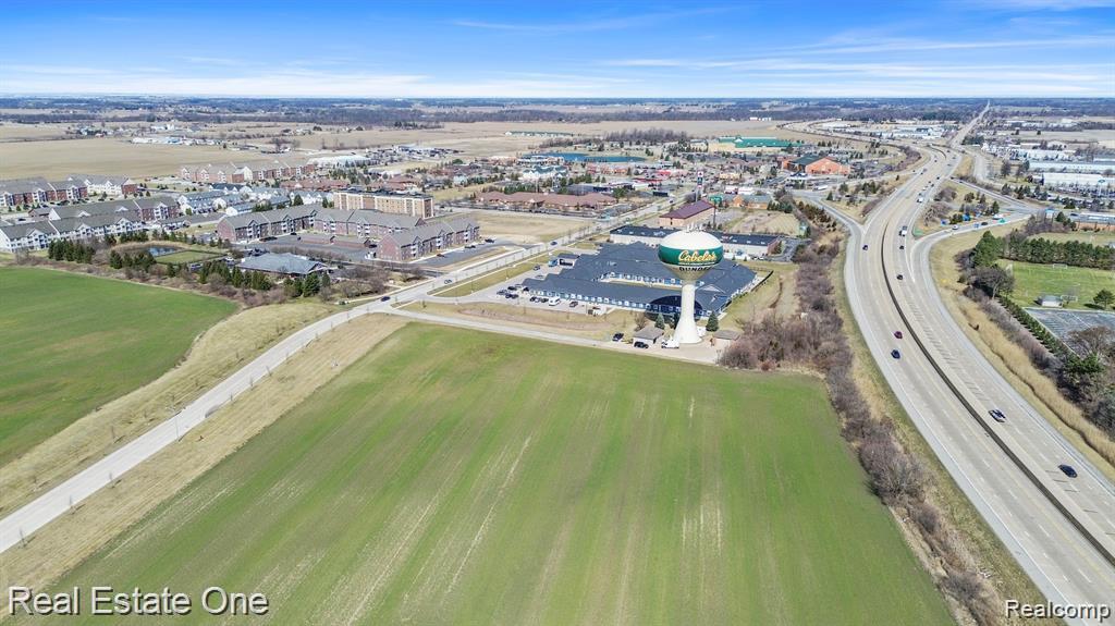 150 WATERSTRADT COMMERCE Drive