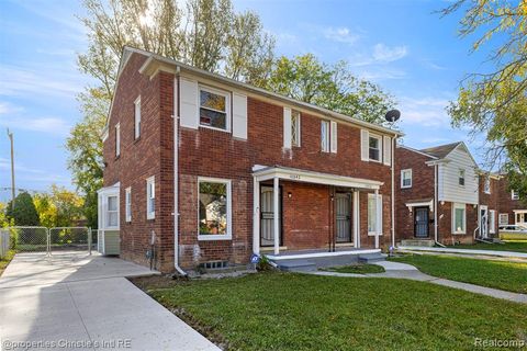 Photo of 10842 Nottingham, Detroit, MI 48224 (MLS # 61001287)