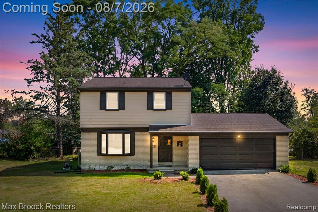 1874 Hopkins Drive