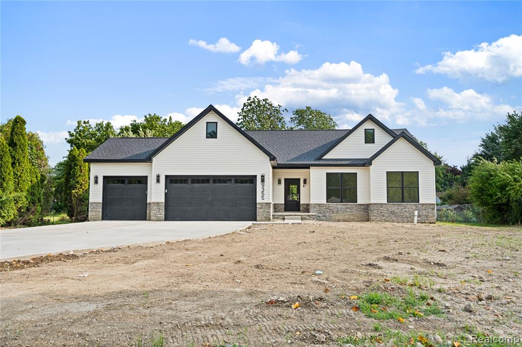 9355 Highland Drive