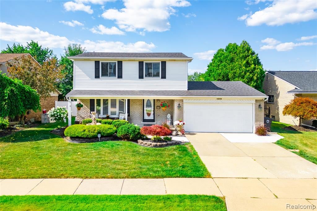 14246 Williamsburg Drive