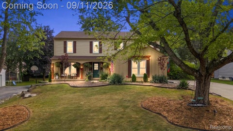 Photo of 6018 Kingsfield Drive, West Bloomfield, MI 48322 (MLS # 61028274)