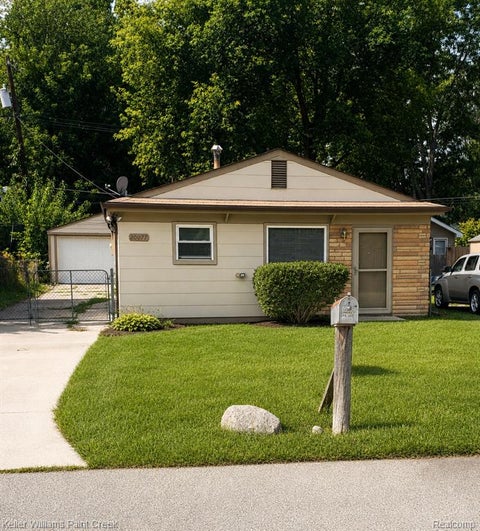 Photo of 20077 Negaunee, Redford, MI 48240 (MLS # 61025196)