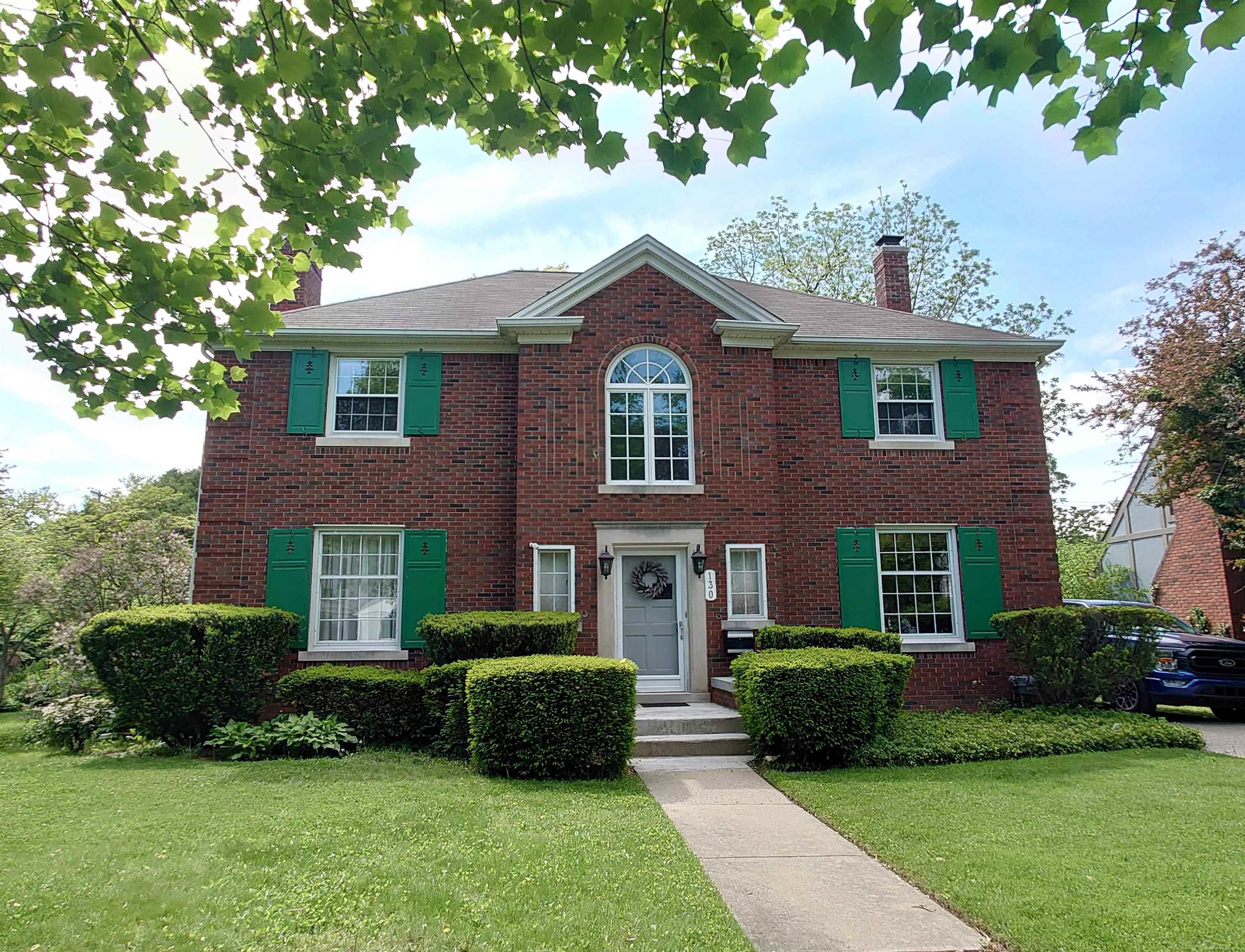 130 S Wilson Boulevard