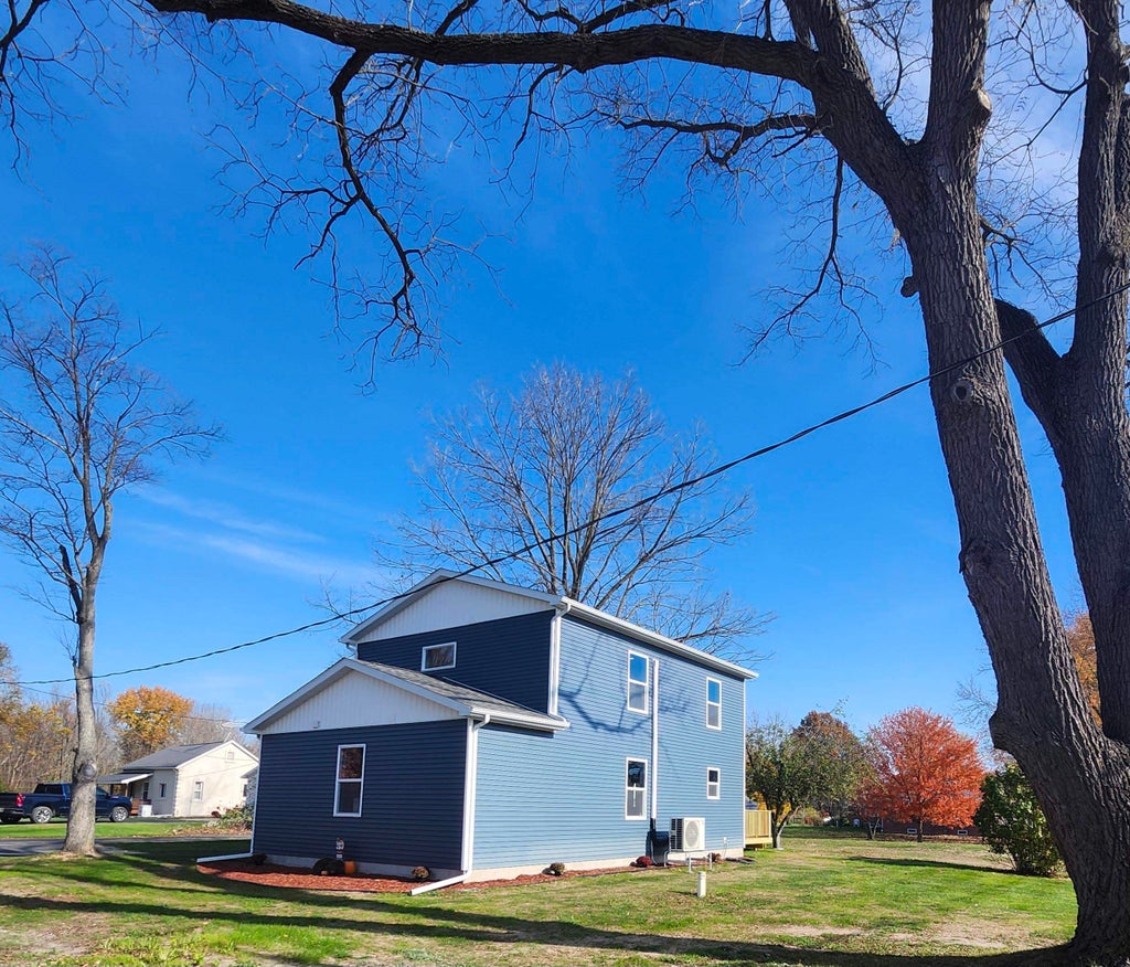 Photo of 3054 W Grant Street, Coleman, MI 48618 (MLS # 50225592)