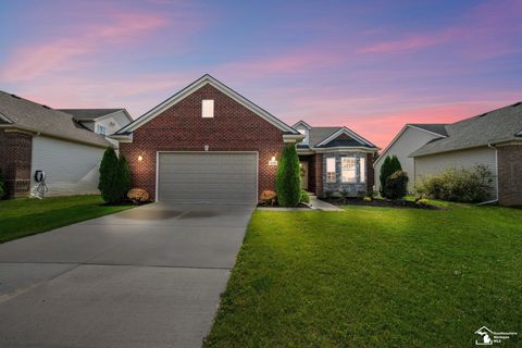 656 Elk Ridge Dr Drive Dundee MI 48131