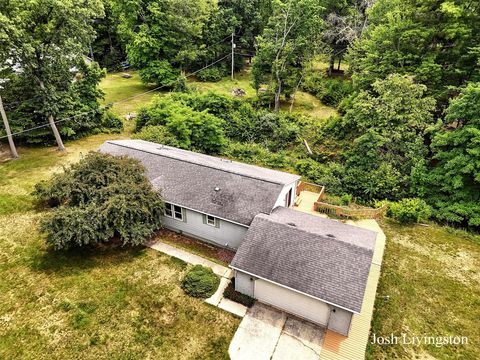 6306 E Carrigan Court Newaygo MI 49337