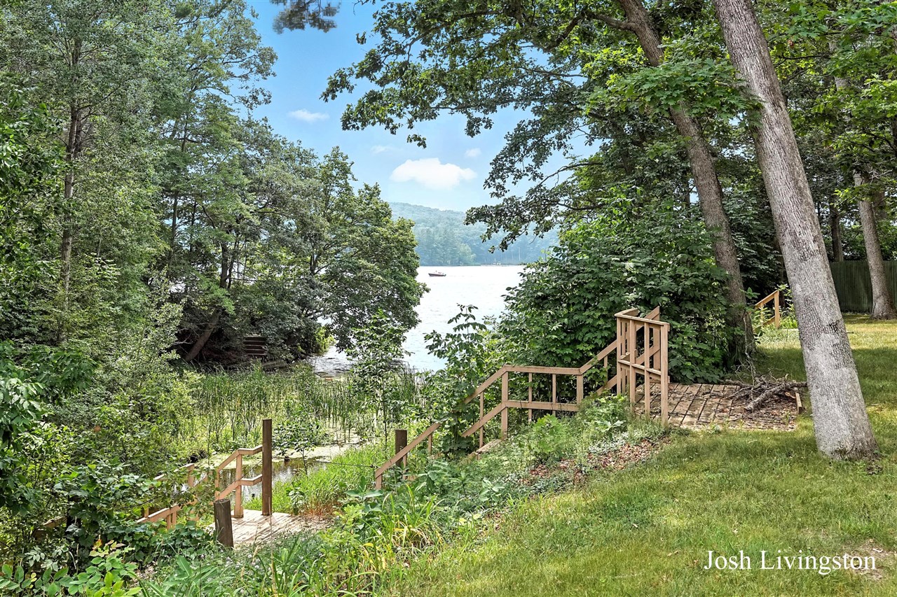 6306 E Carrigan Court