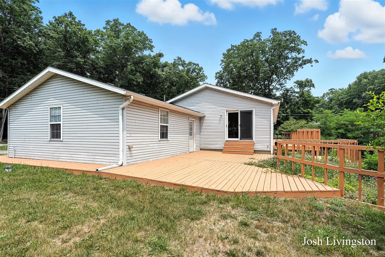 6306 E Carrigan Court