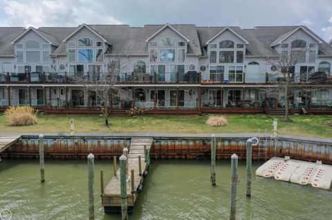 Photo of 37814 Jefferson Avenue, Harrison Township, MI 48045 (MLS # 50203792)