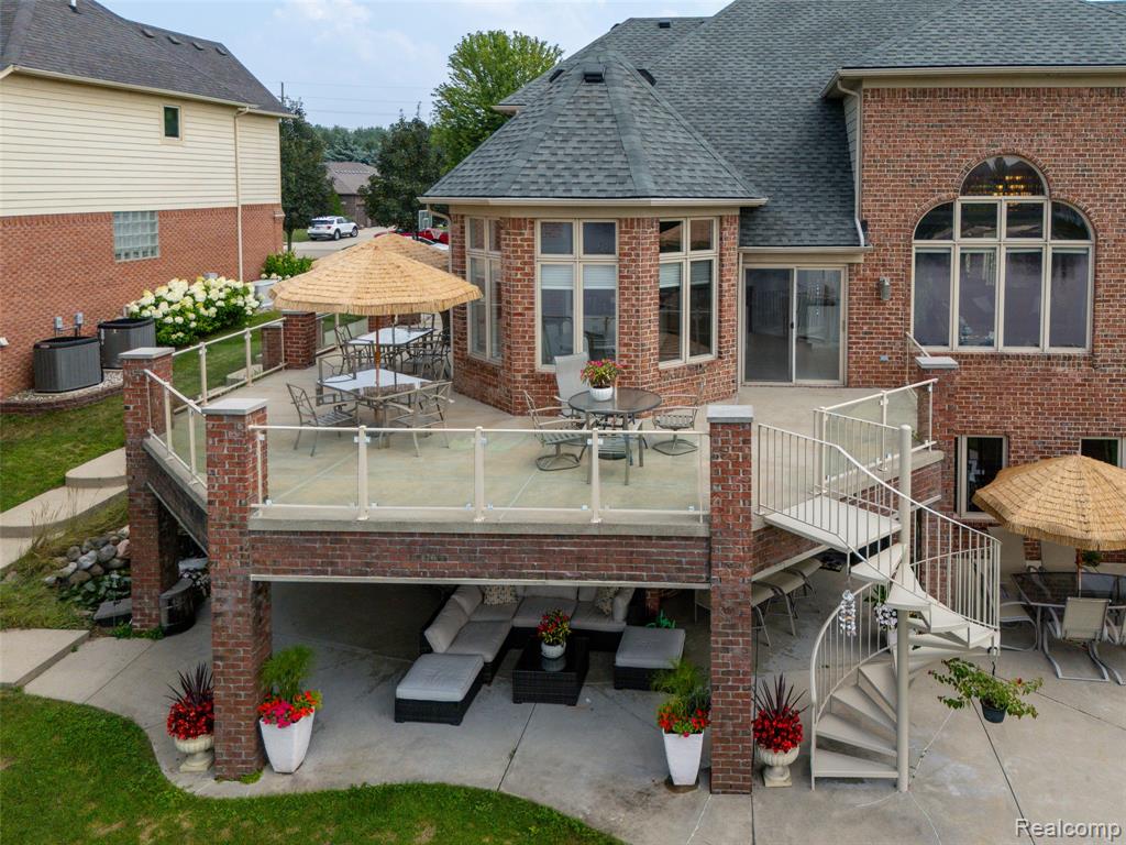 Photo 41