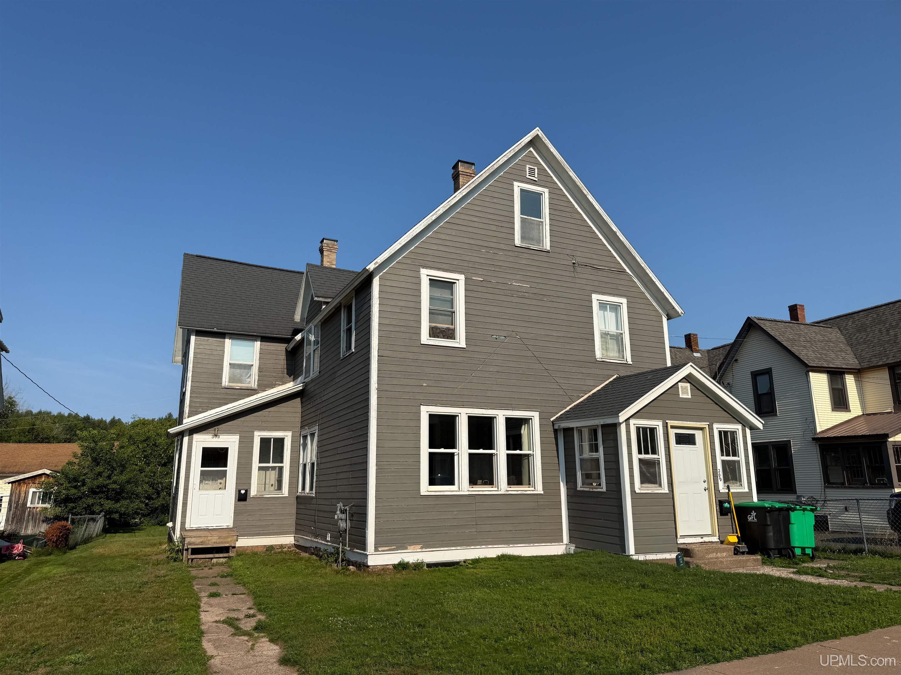 309 Tobin Street