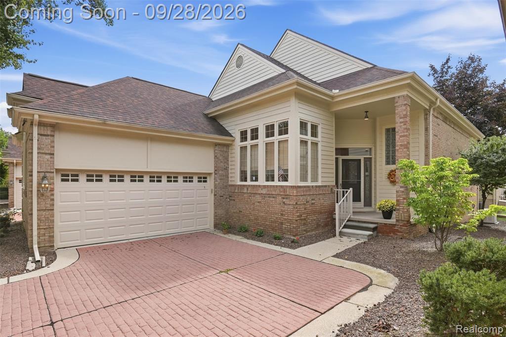 38147 N Vista Drive