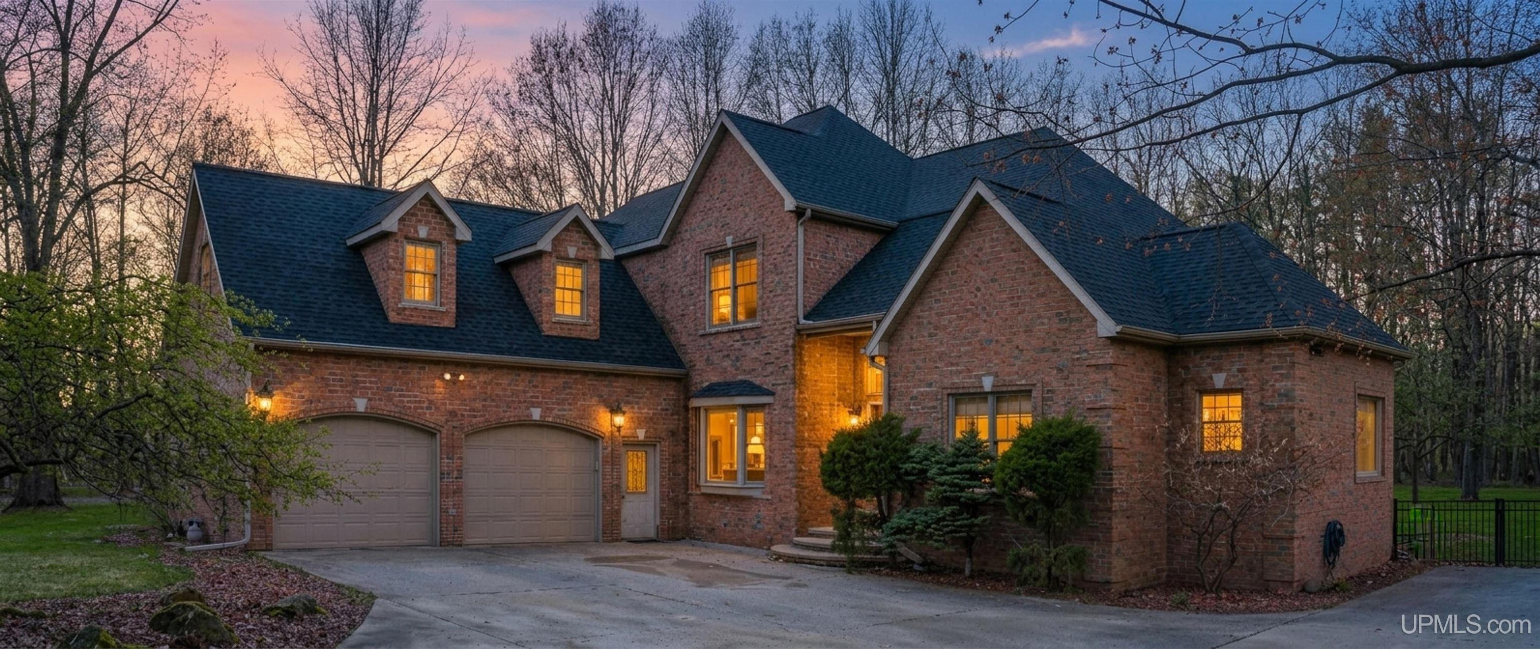 4 Aspen Lane