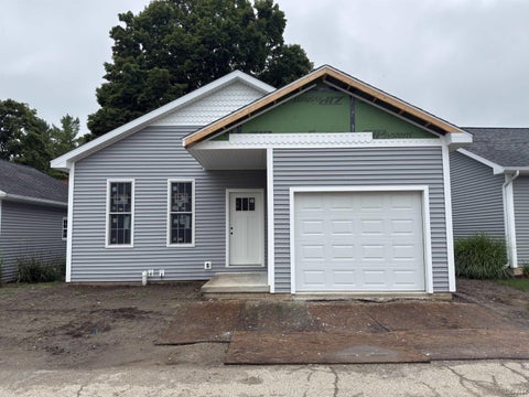 Photo for 967A W Maumee Street