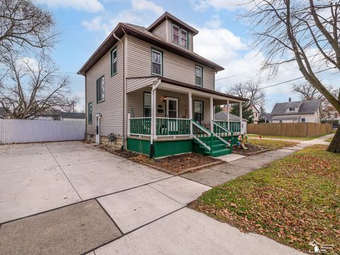 409 Adams Street Monroe MI 48161