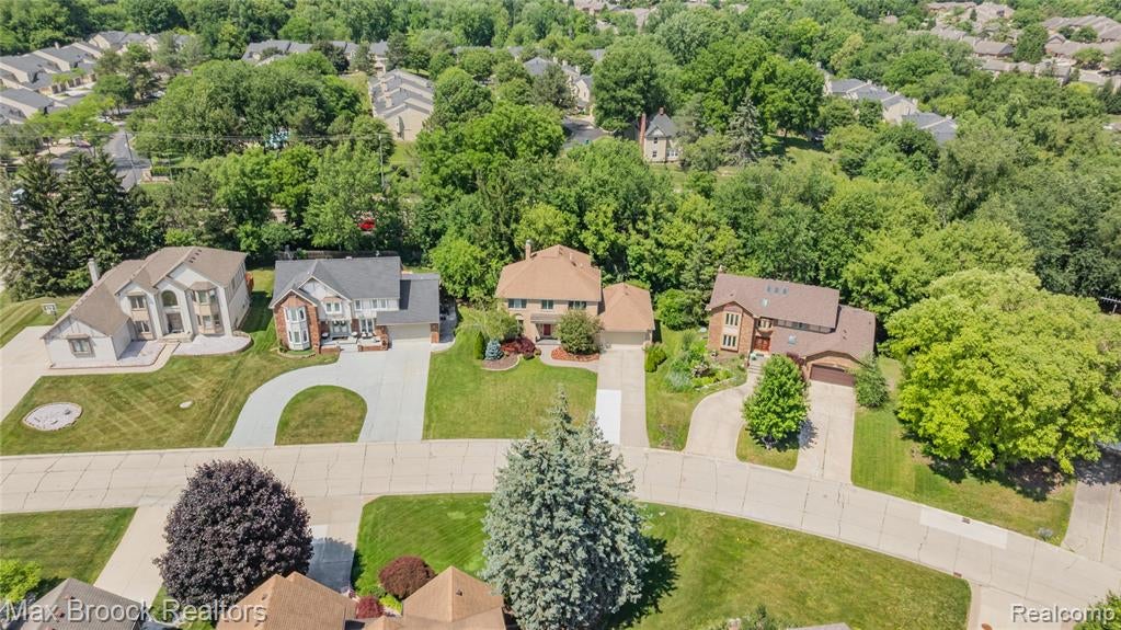 31223 Country Ridge Circle