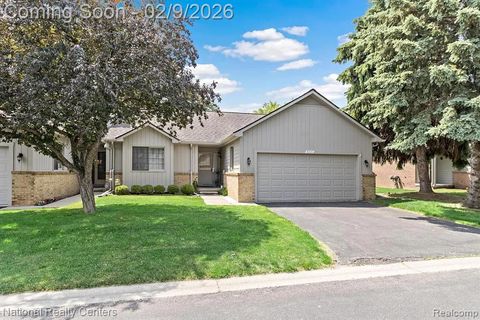 Photo of 31601 Merriwood Park Drive, Livonia, MI 48152 (MLS # 60968472)