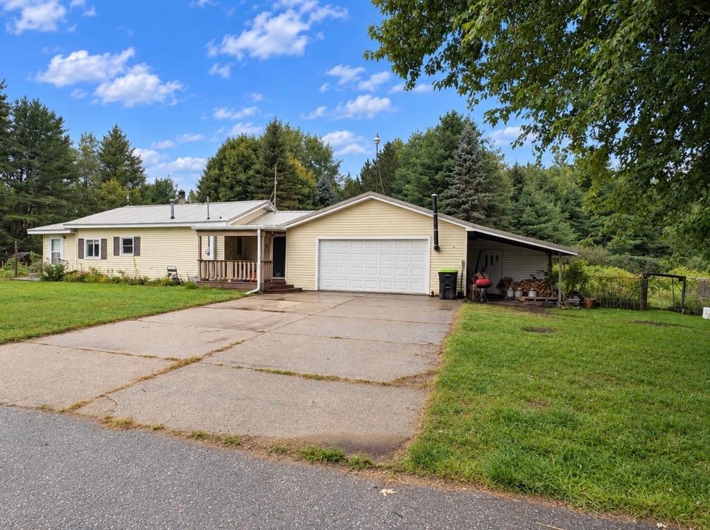 Photo of 4575 Cummings Road, Rhodes, MI 48652 (MLS # 50221971)