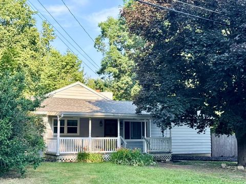 Photo of 129 Morrow Street, Kalamazoo, MI 49048 (MLS # 61012458)