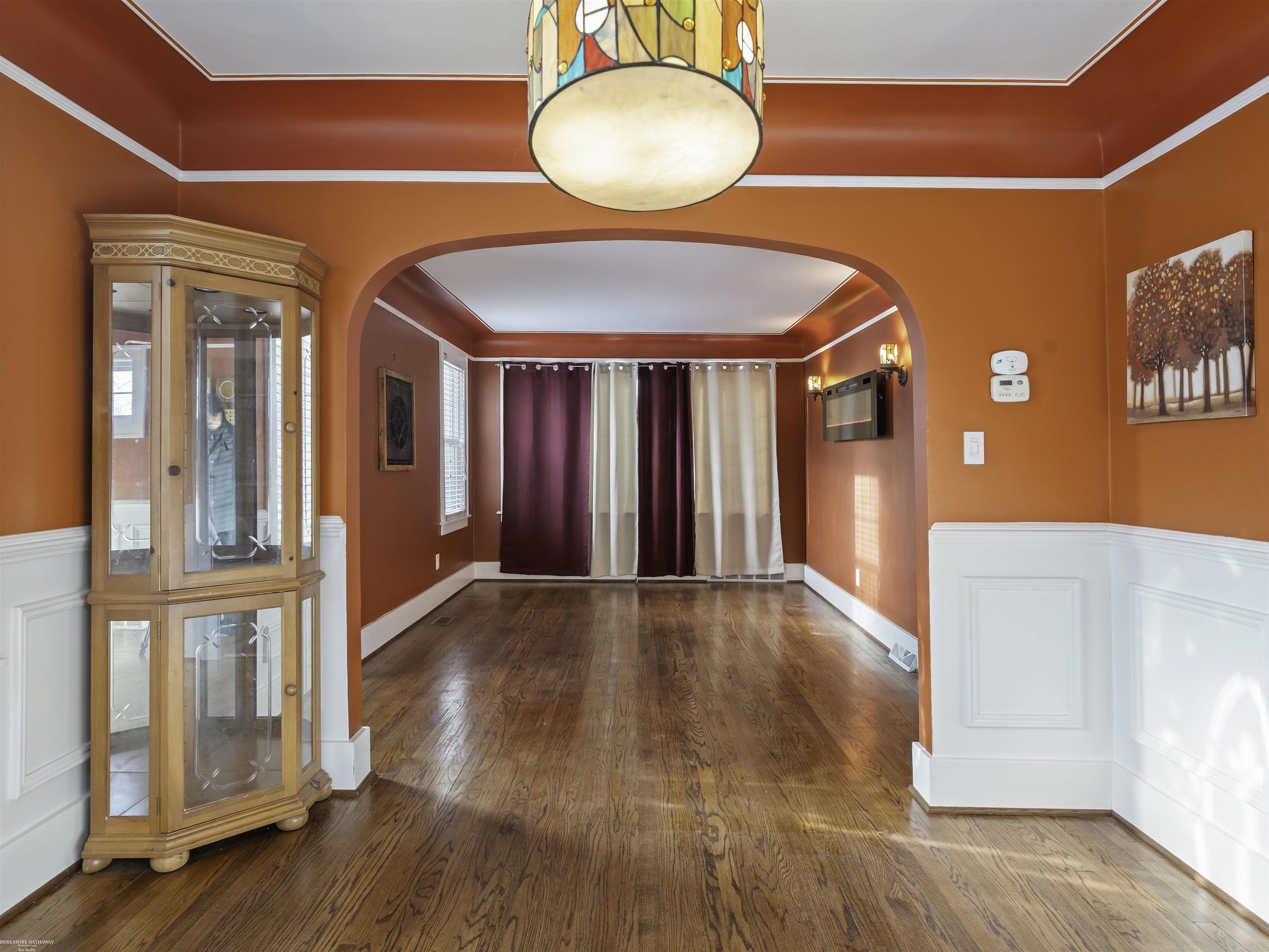 Saint Clair Shores, Michigan 48080, United States, 3 Bedrooms Bedrooms, ,3 BathroomsBathrooms,Residential,Active,257386