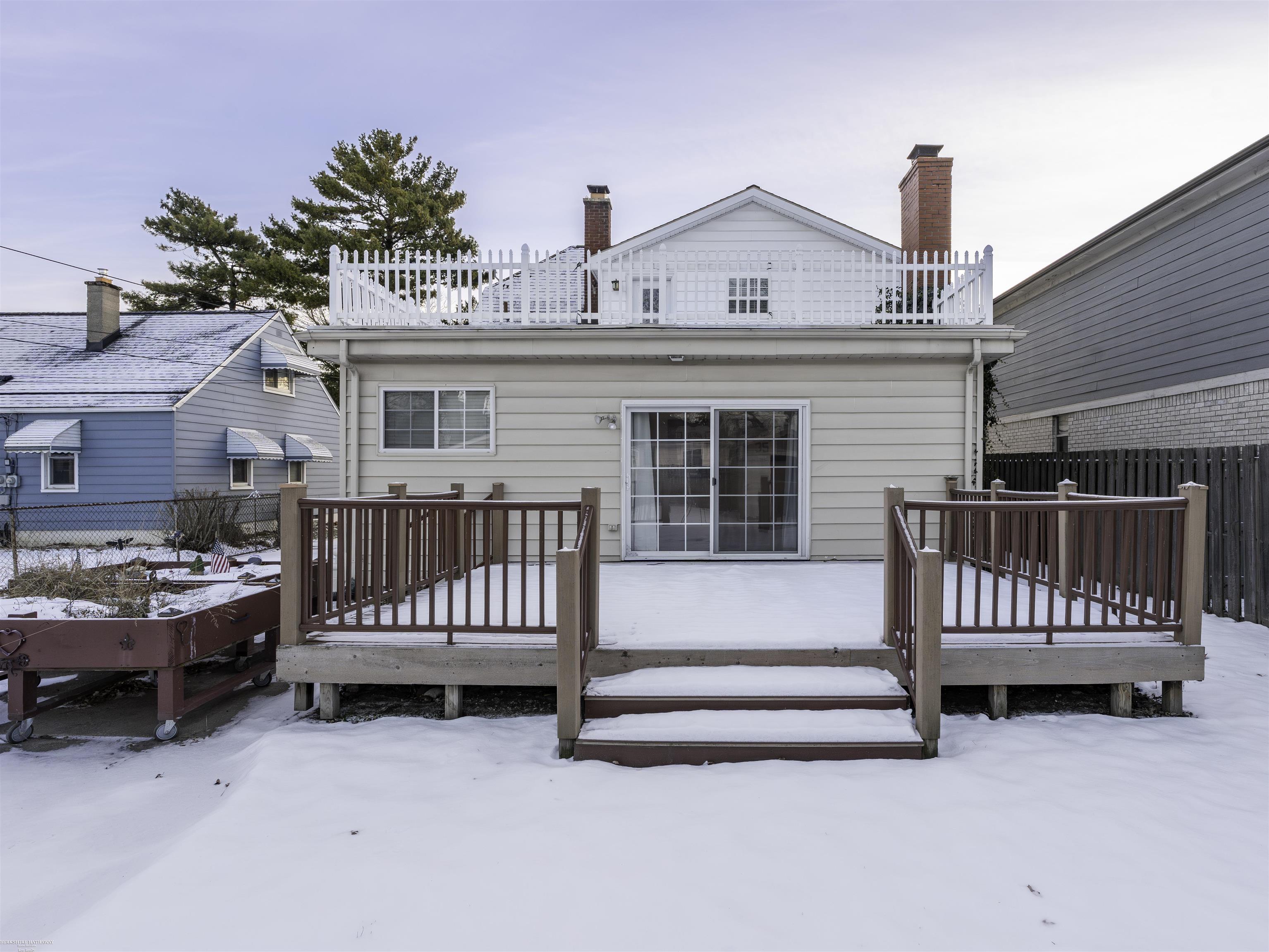 Saint Clair Shores, Michigan 48080, United States, 3 Bedrooms Bedrooms, ,3 BathroomsBathrooms,Residential,Active,257386