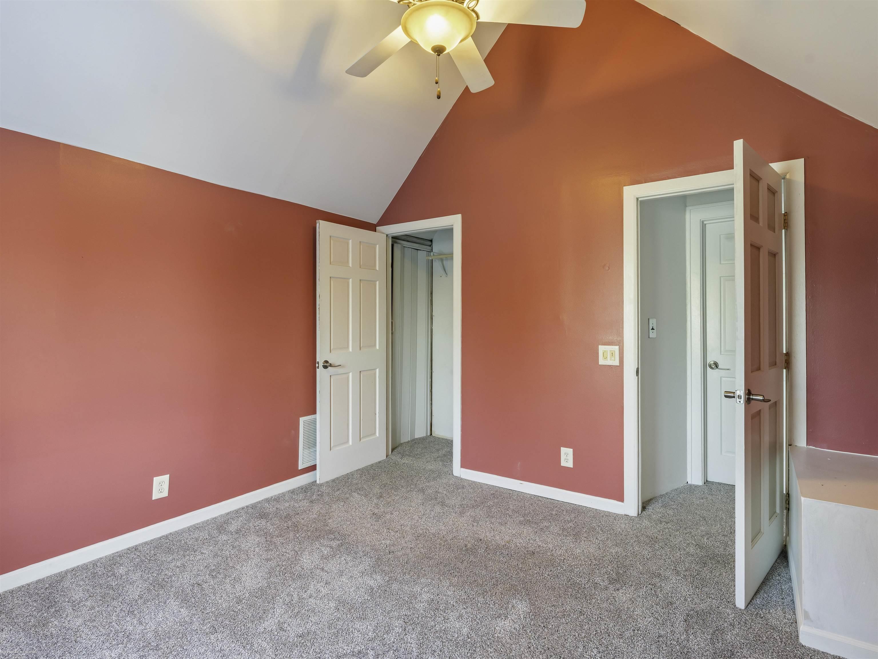 Saint Clair Shores, Michigan 48080, United States, 3 Bedrooms Bedrooms, ,3 BathroomsBathrooms,Residential,Active,257386