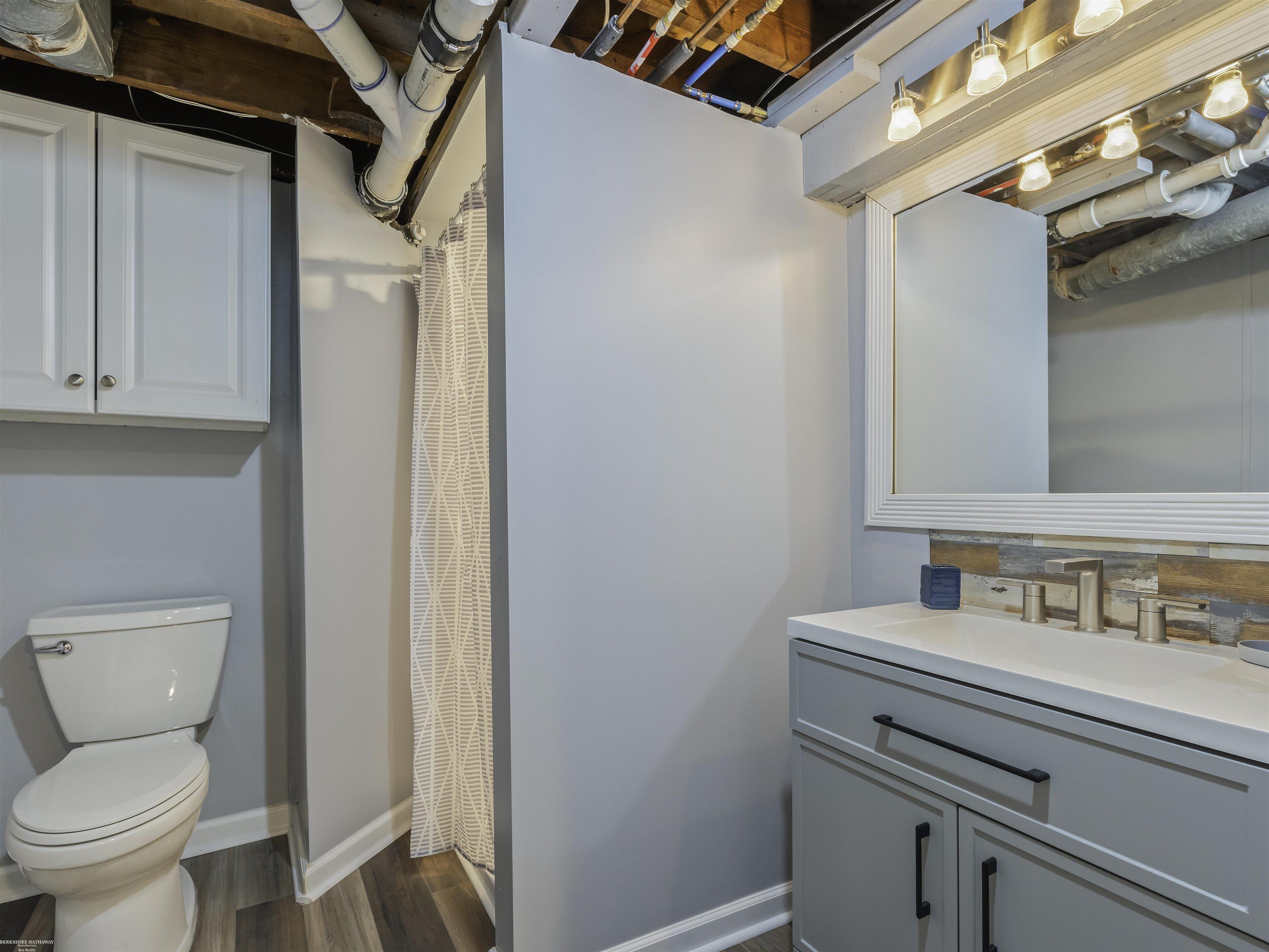 Saint Clair Shores, Michigan 48080, United States, 3 Bedrooms Bedrooms, ,3 BathroomsBathrooms,Residential,Active,257386