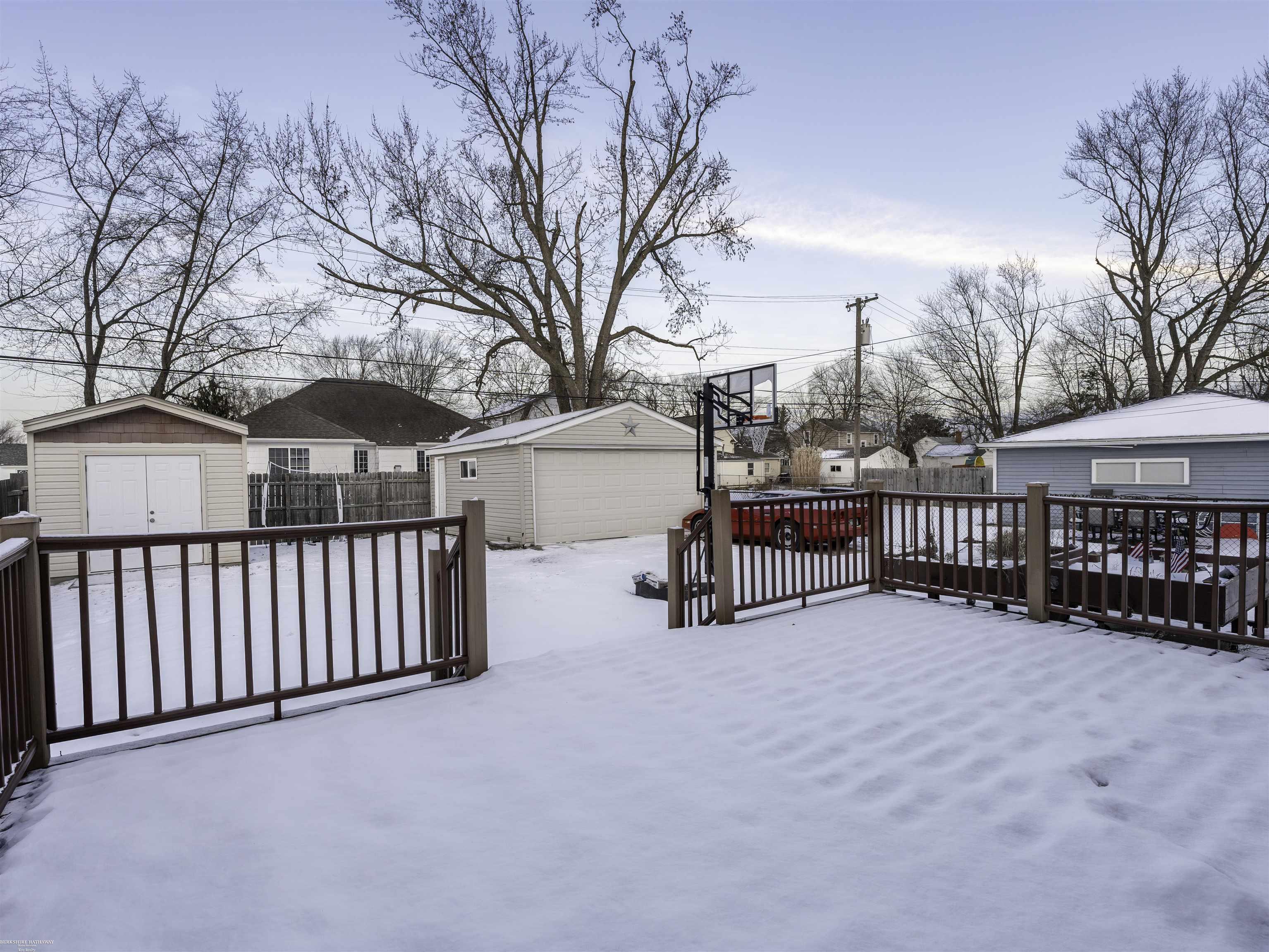 Saint Clair Shores, Michigan 48080, United States, 3 Bedrooms Bedrooms, ,3 BathroomsBathrooms,Residential,Active,257386