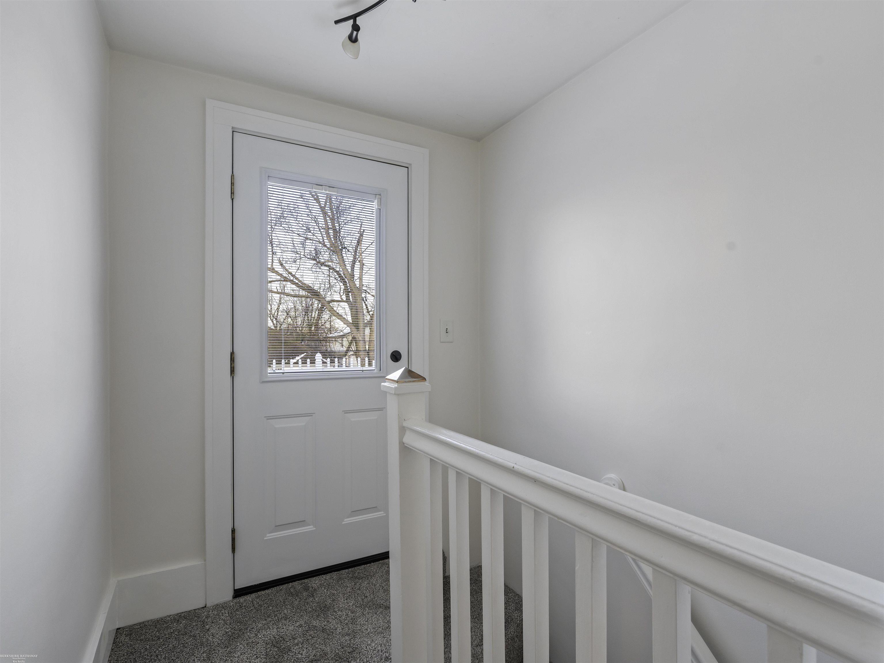 Saint Clair Shores, Michigan 48080, United States, 3 Bedrooms Bedrooms, ,3 BathroomsBathrooms,Residential,Active,257386