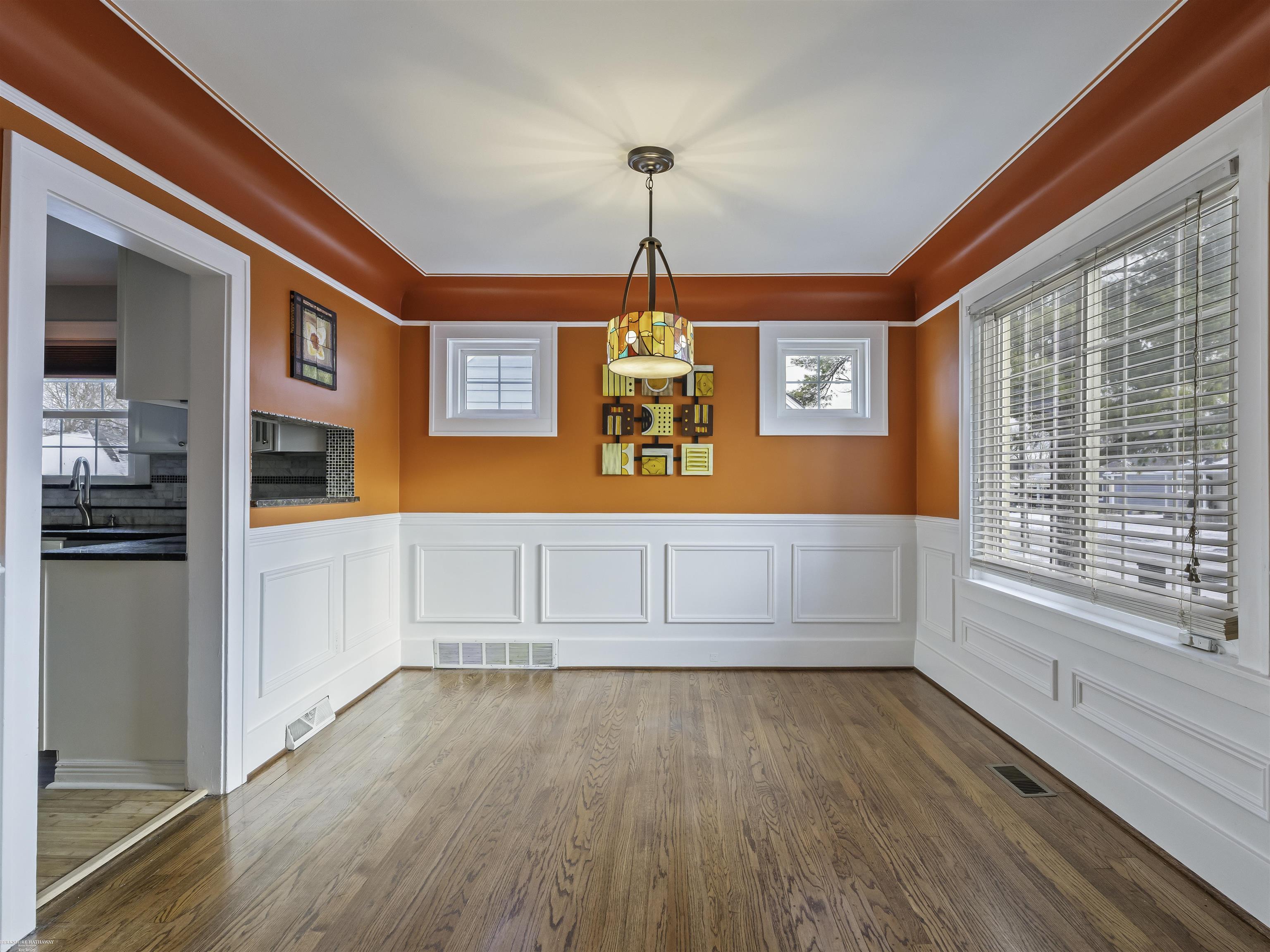 Saint Clair Shores, Michigan 48080, United States, 3 Bedrooms Bedrooms, ,3 BathroomsBathrooms,Residential,Active,257386