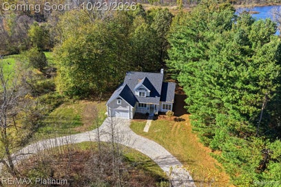 2026 Yorway Drive Howell MI 48843