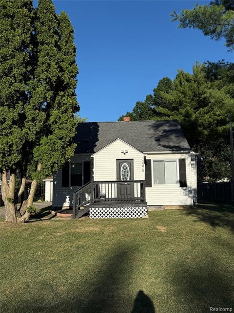 Photo of 3270 N Term Street, Flint, MI 48506 (MLS # 61023362)