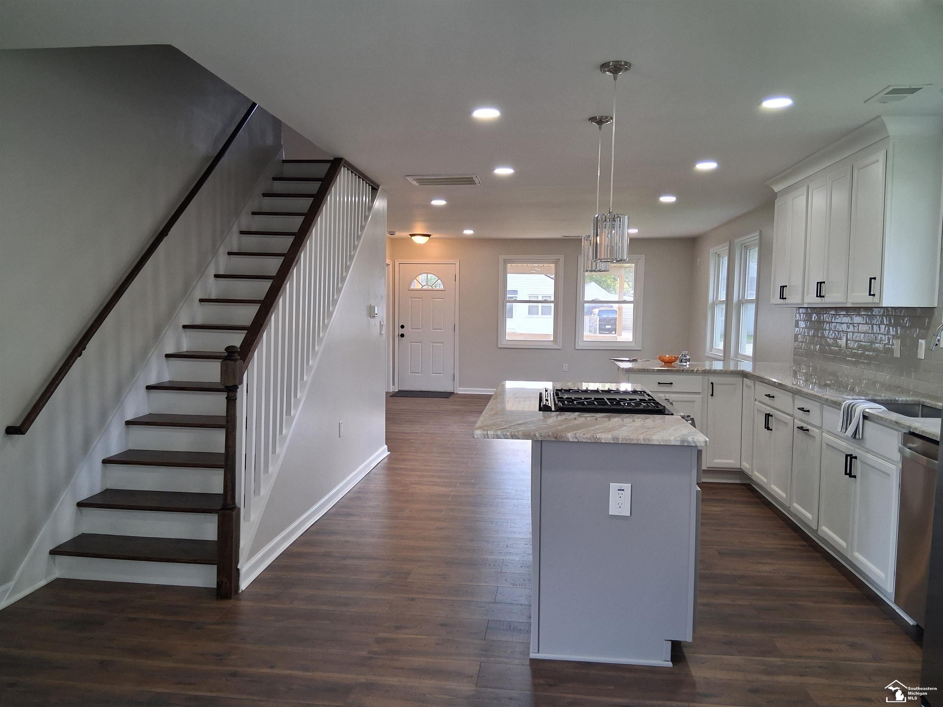 3019 8th Street